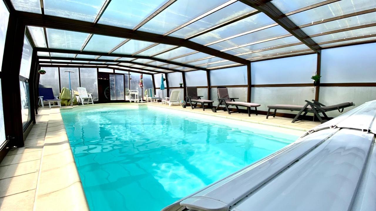 Maison De Charme Piscine Couverte Chauffee Mayrinhac-Lentour Dış mekan fotoğraf